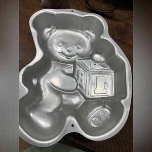 Wilton Silver Teddy Bear 1st birthday Cake Pan